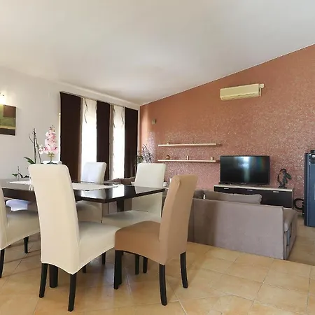 Casa Duje Dom wakacyjny