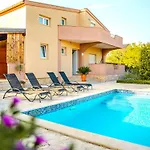 Tatil Evi Casa Duje *