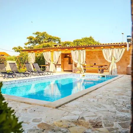 Holiday home Casa Duje