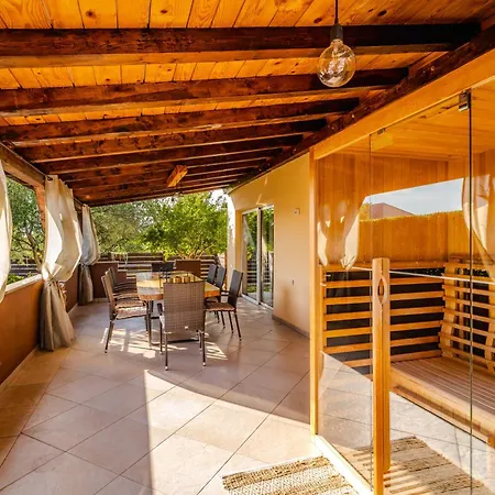 بيت للعطل Casa Duje