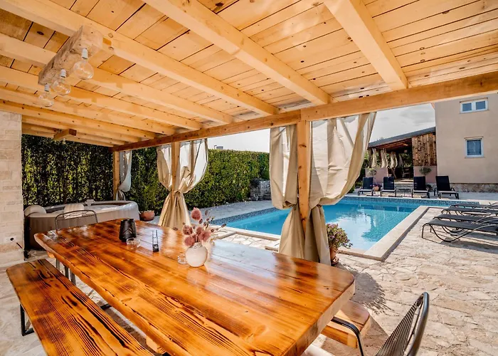 Casa Duje Hébergement de vacances Zadar